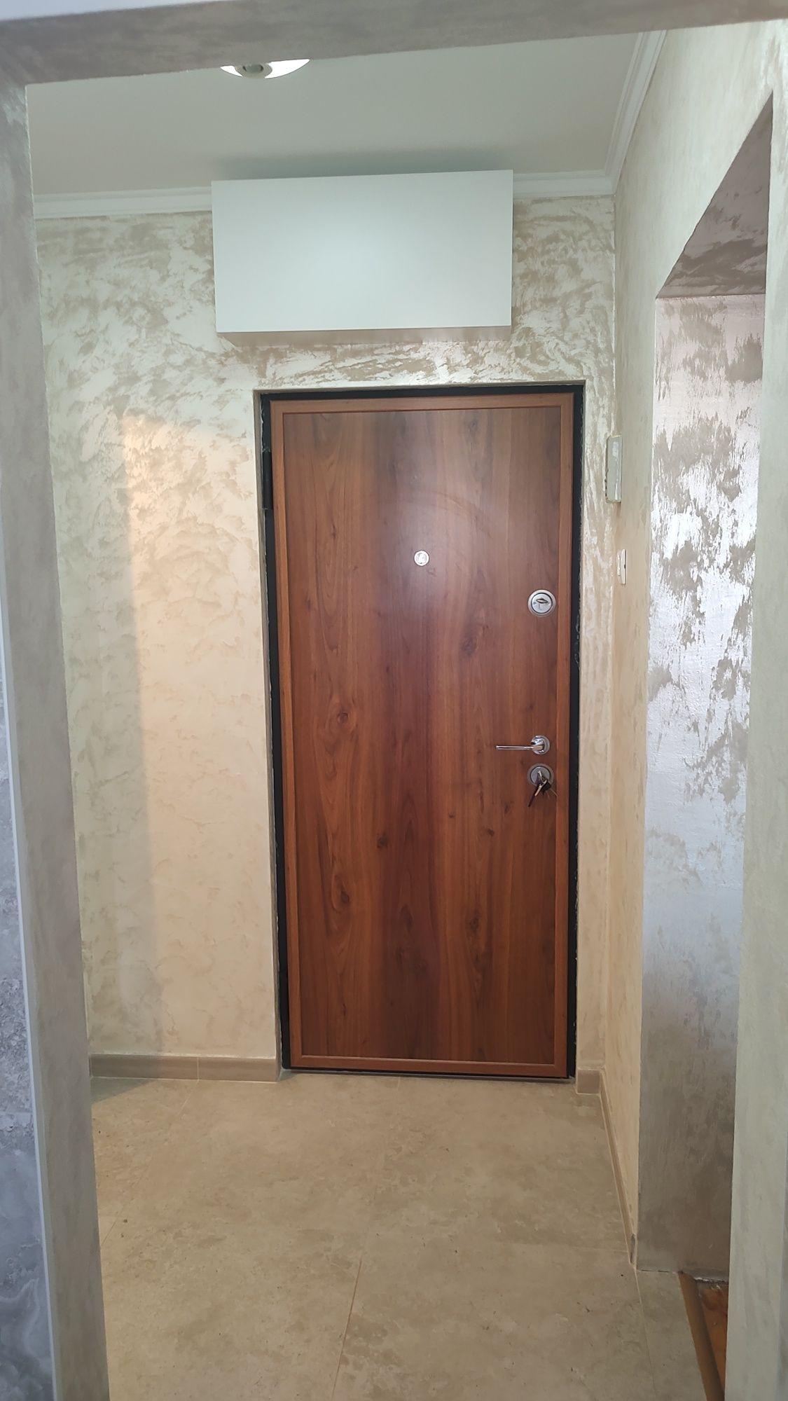 Vând apartament 3 camere