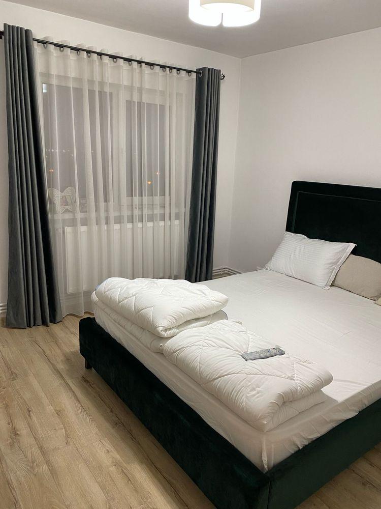 Apartament 3 camere - imagine 1