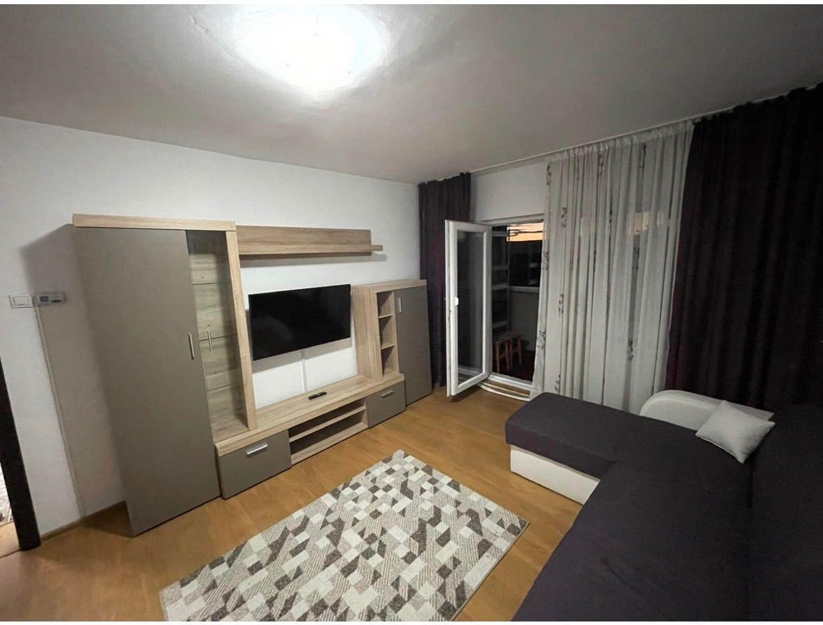 Apartament 2 camere decomandat – Mioriței, etaj 4 cu șarpantă, fără infiltrații – proprietar - imagine 1