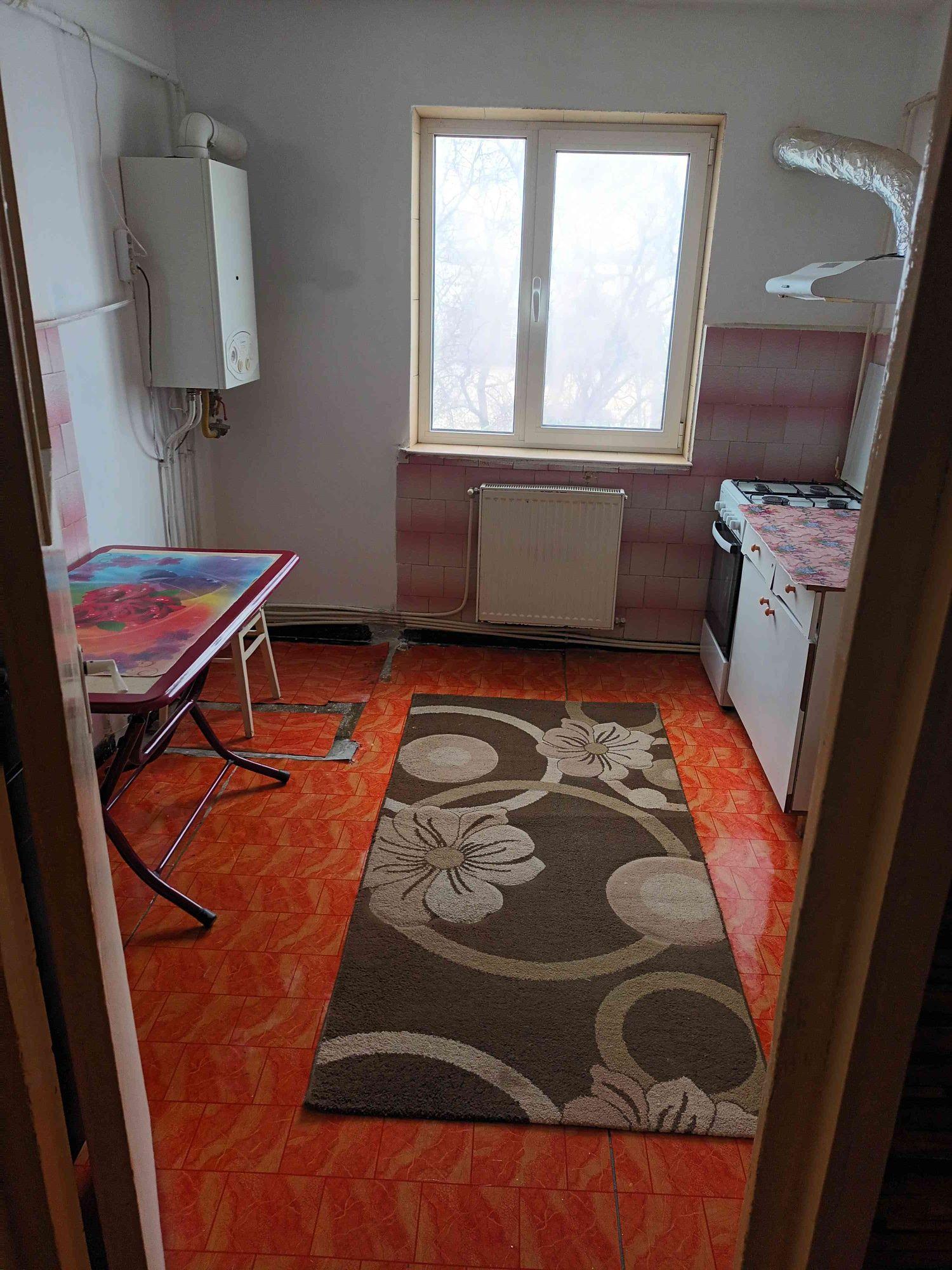 2 camere semi, etaj 4/4, Restaurant Miorița, suprafață 51 mp utili - imagine 1