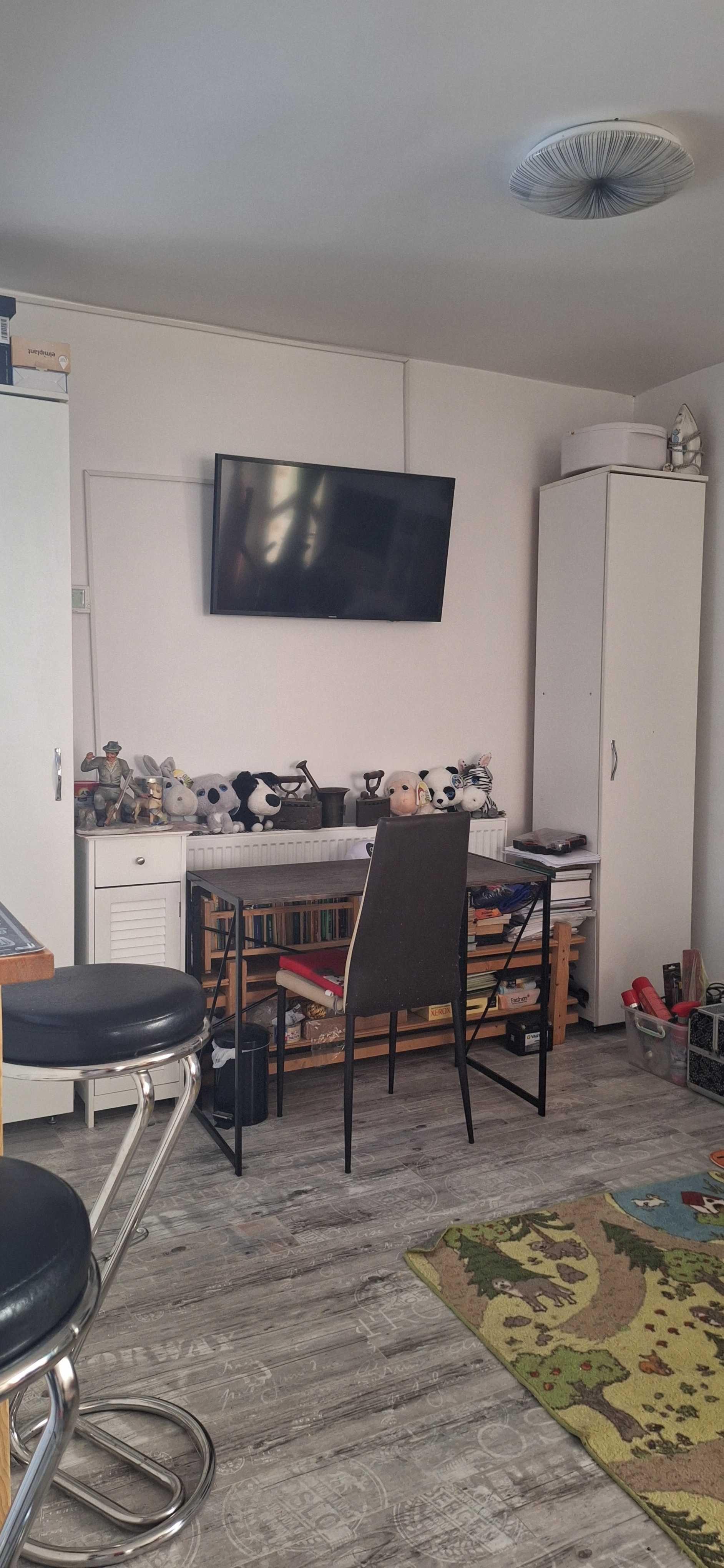 Apartament zona centrala - imagine 1