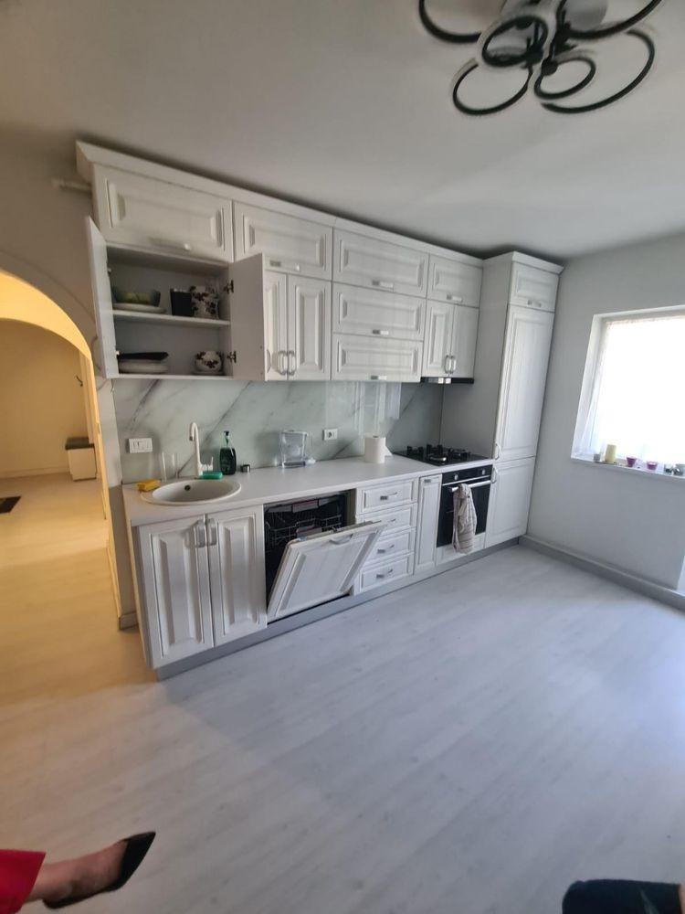 Persoana fizica inchiriez apartament 3 camere decomandate - imagine 1