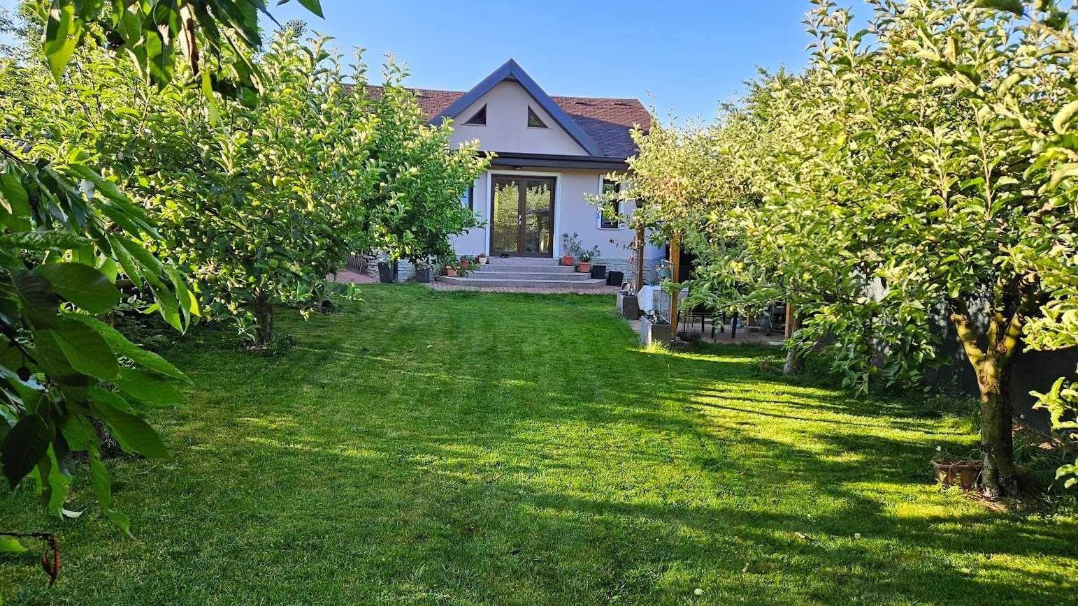 Proprietar vand casa zona Lidl Serbanesti - imagine 1