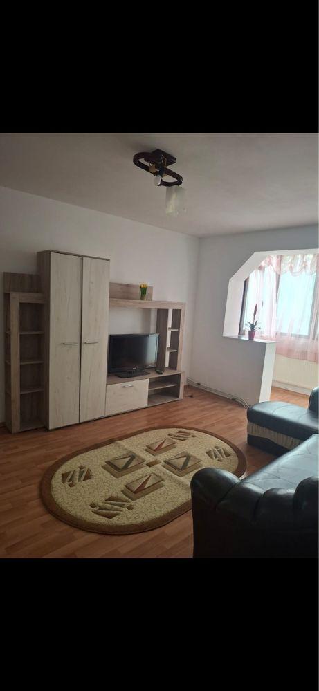 Inchiriez apartament 2 camere