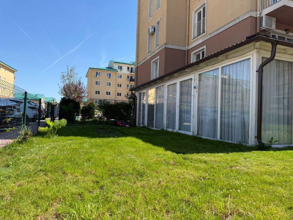Apartament 2 camere Cosmopolis, 48 mp, terasă 100 mp + grădină - imagine 1