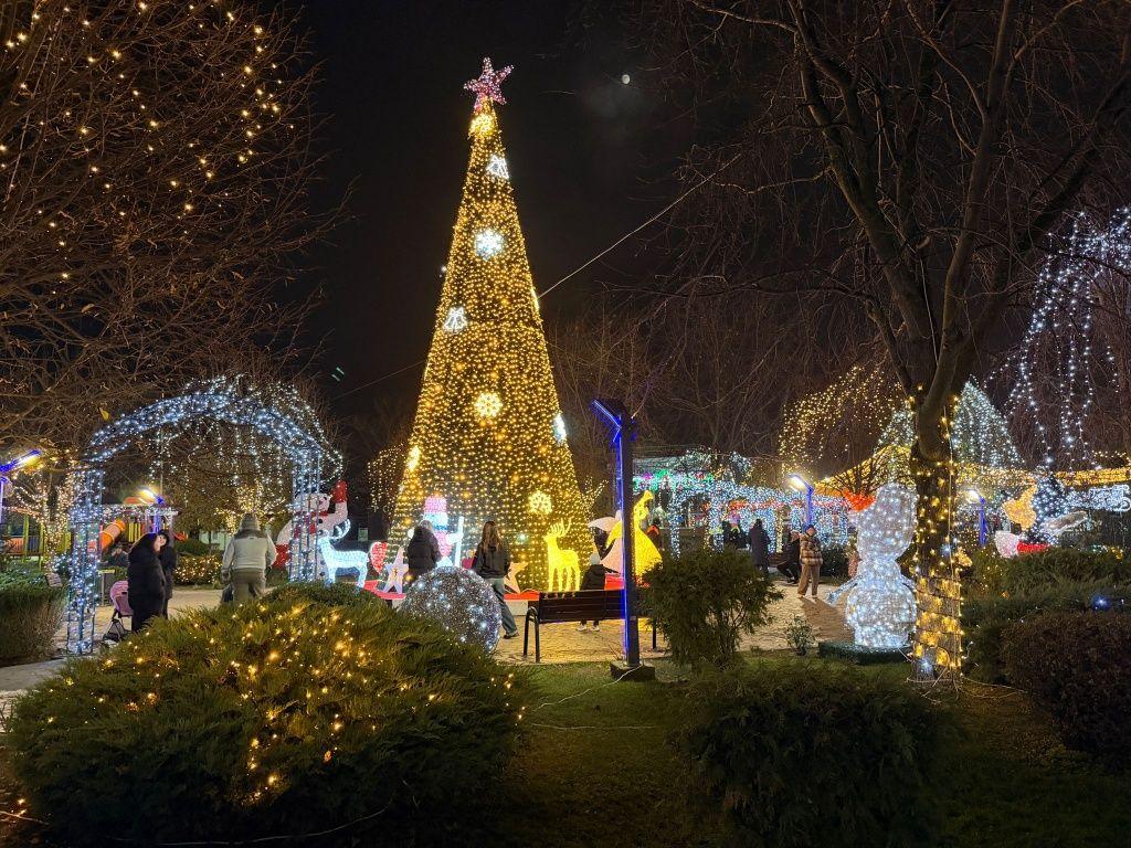 Teren pipera 100 euro zona radiofar   200 mp de utilități