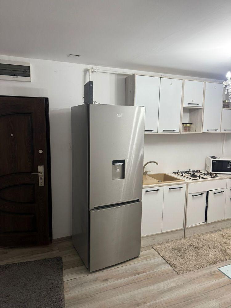 Inchiriez apartament ultramodern micro4 - imagine 1