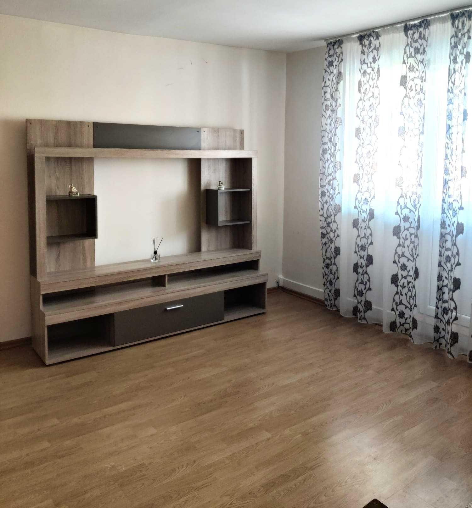 Închiriez apartament 2 camere, Targoviste - imagine 1