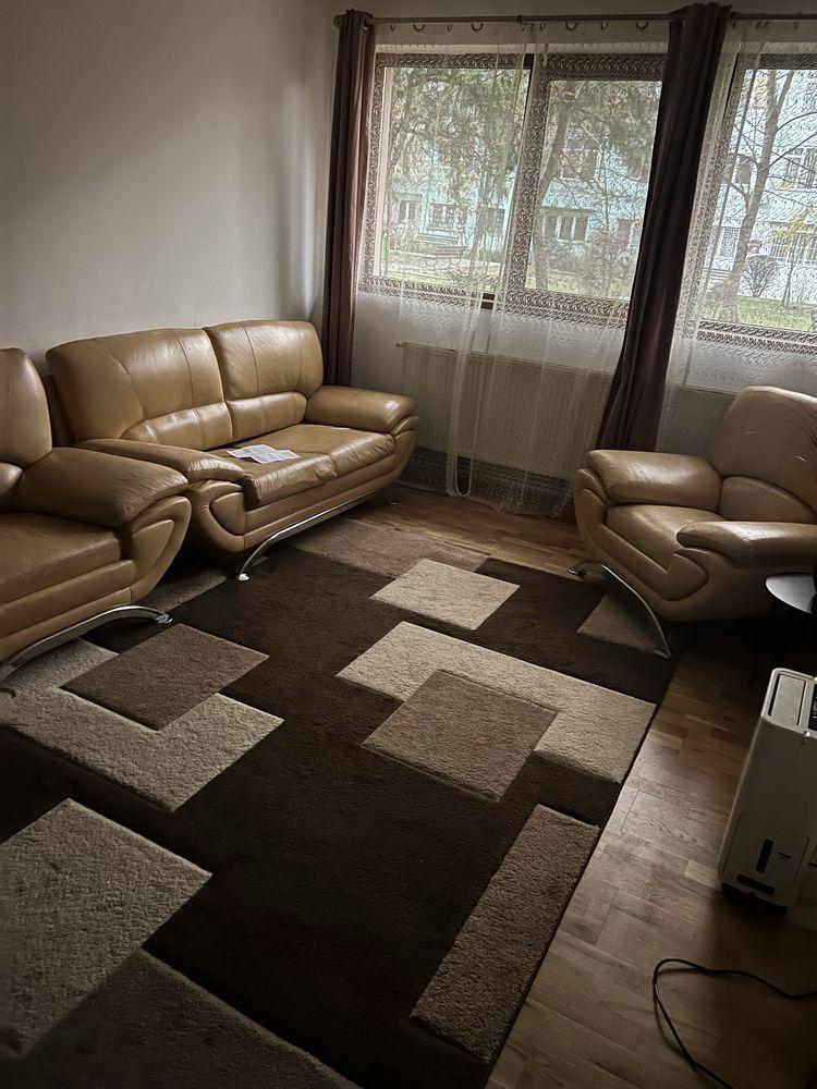 Apartament de inchiriat ALEEA TRANDAFIRILOR - imagine 1