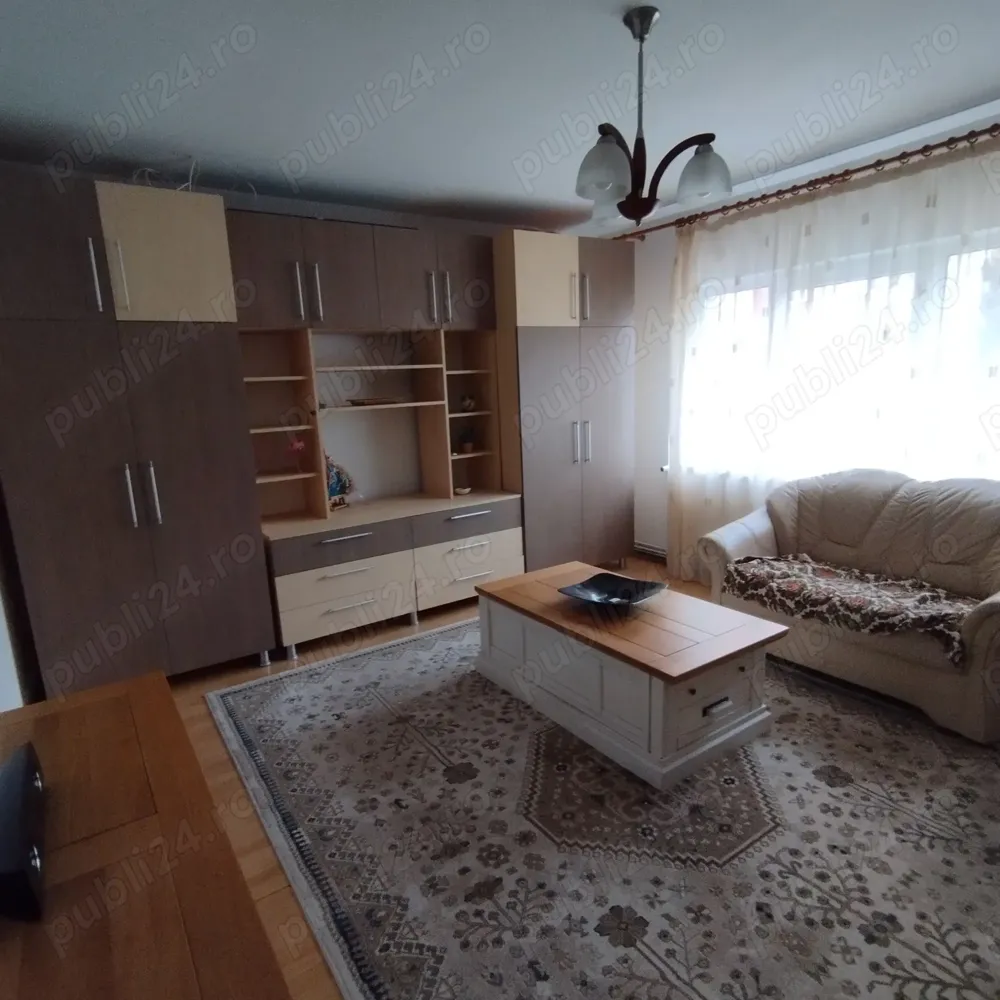 Închiriez apartament 4 camere, Calea Mănăștur - imagine 1