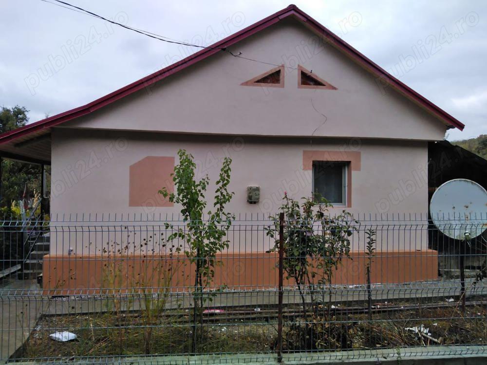 Casa de vanzare in Jupanesti - imagine 1