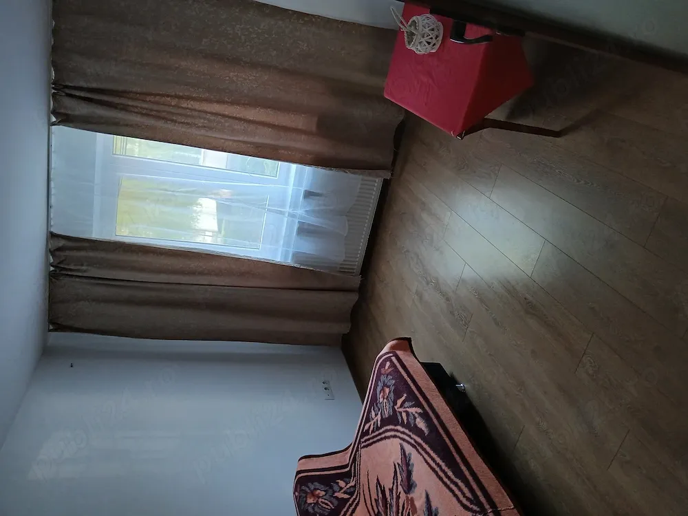 Apartament 3 camere Zona Sens
