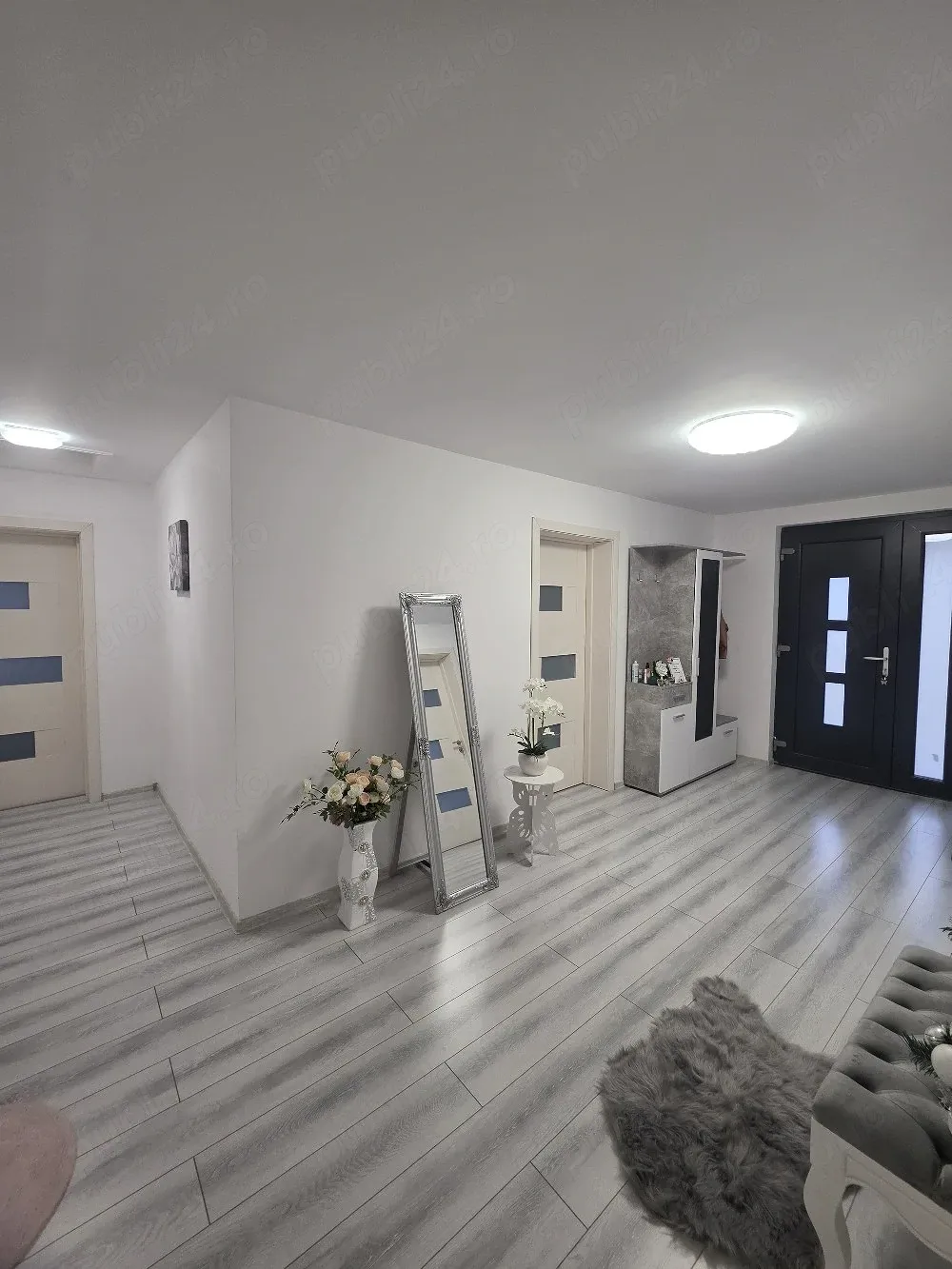 vand apartament 115mp la casa, ETAJ 1, spatios, modern si in zona liniștită. - imagine 1