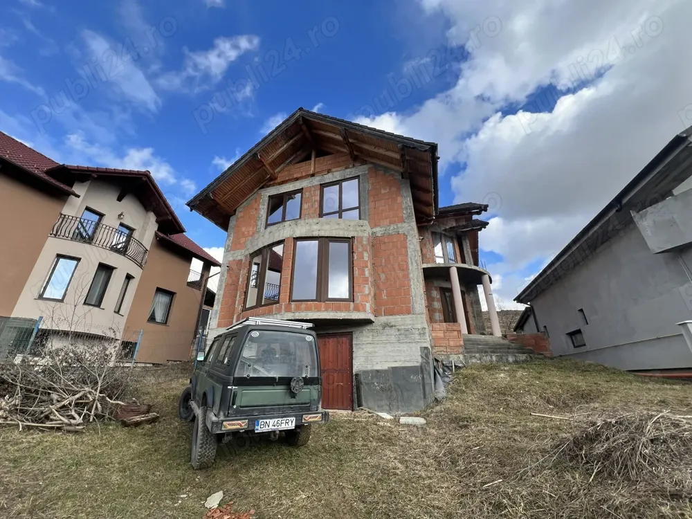 Casa de vanzare