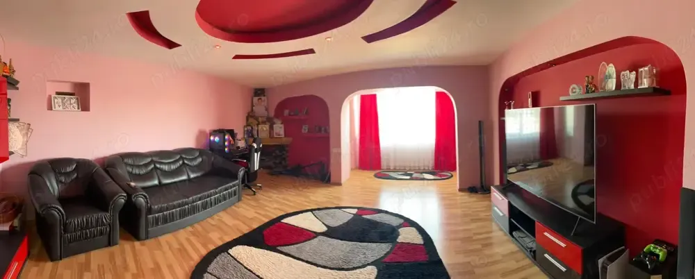 Apartament de vânzare 3 camere Piata Neamț zona 1 mai