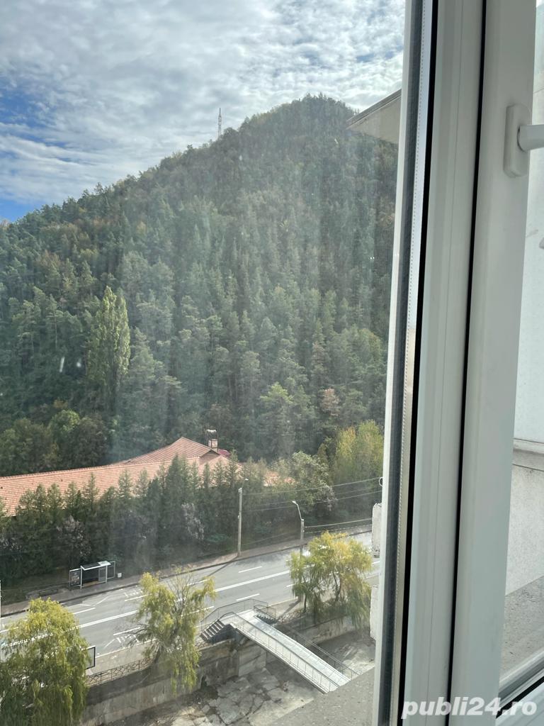 Apartament - imagine 1