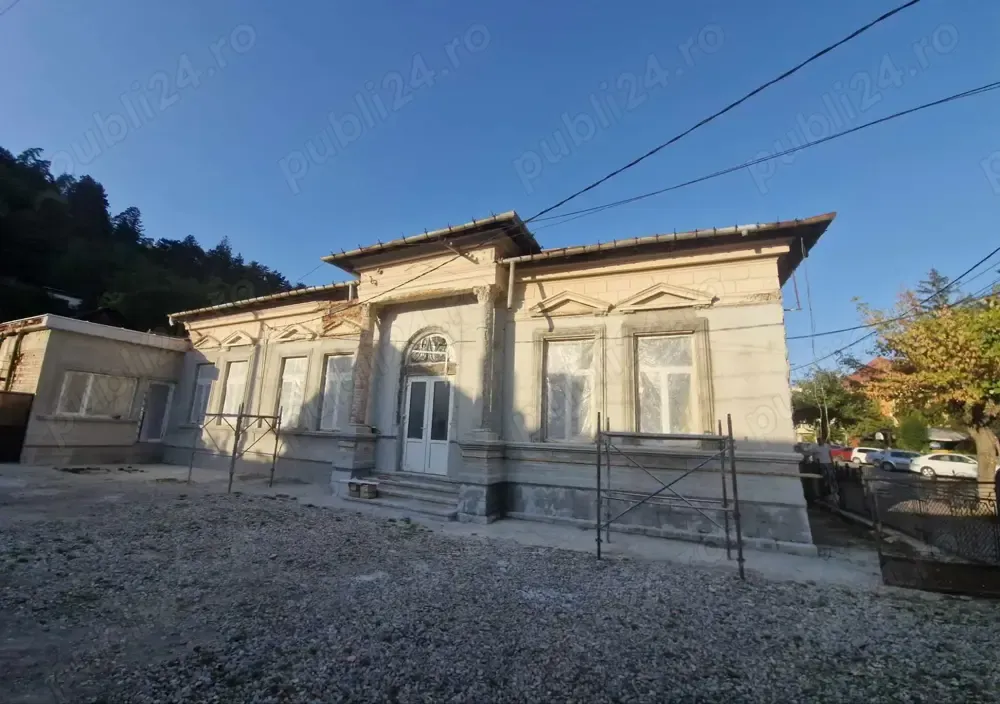Proprietate ultracentrală Piatra Neamț   ideal clinică   birouri   investiție, teren 800 mp