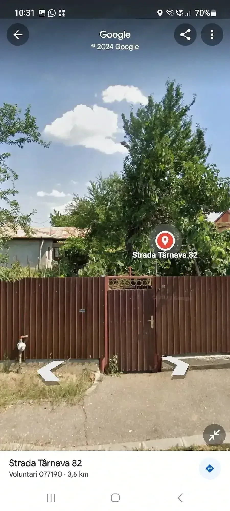 Vand teren cu casa