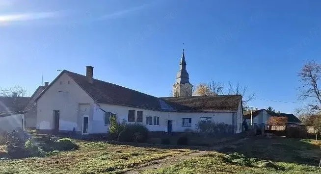 Casa de vanzare la 16km de Oradea