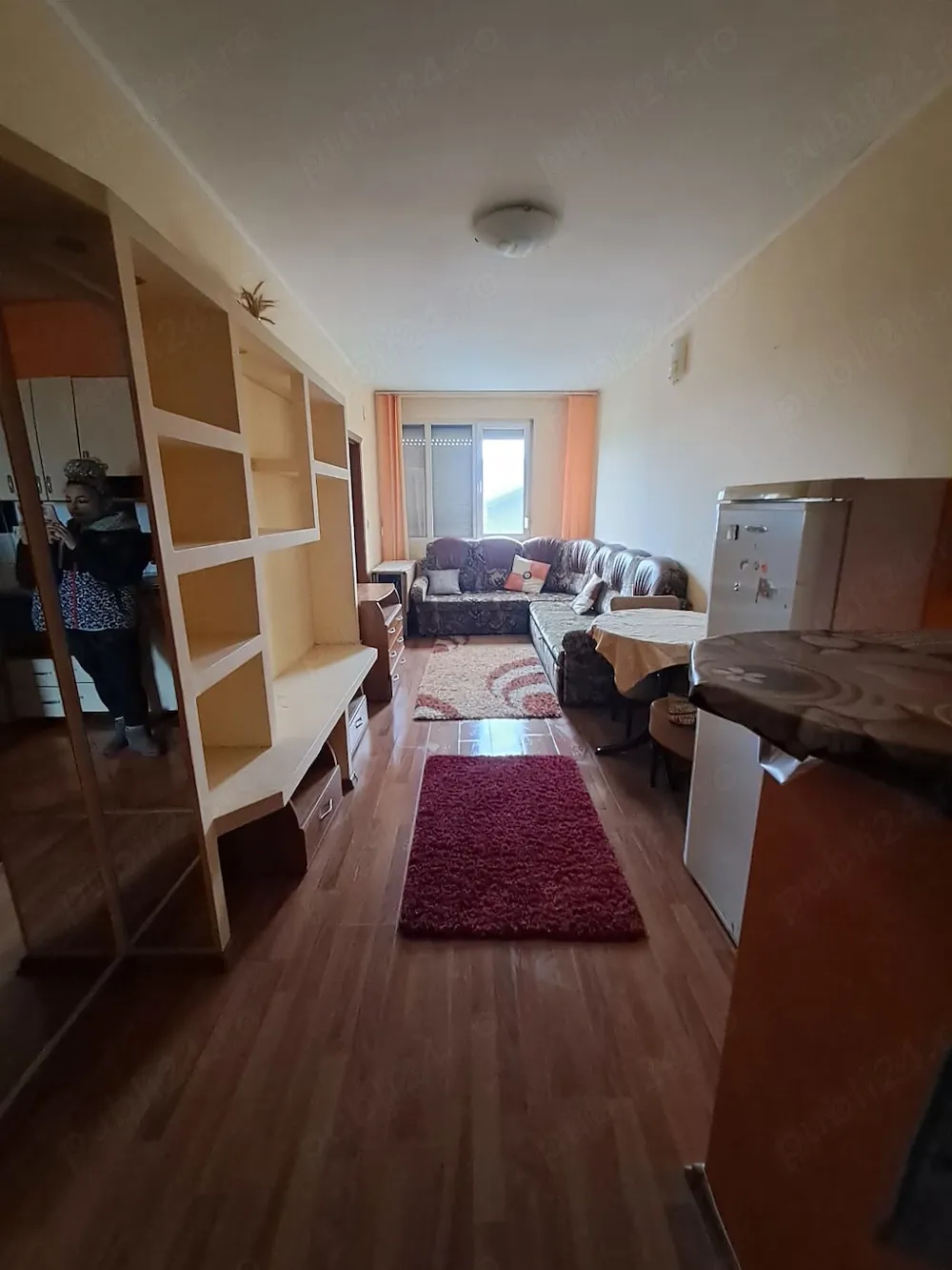 Ap la Uta bloc Bucegi mobilat si utilat