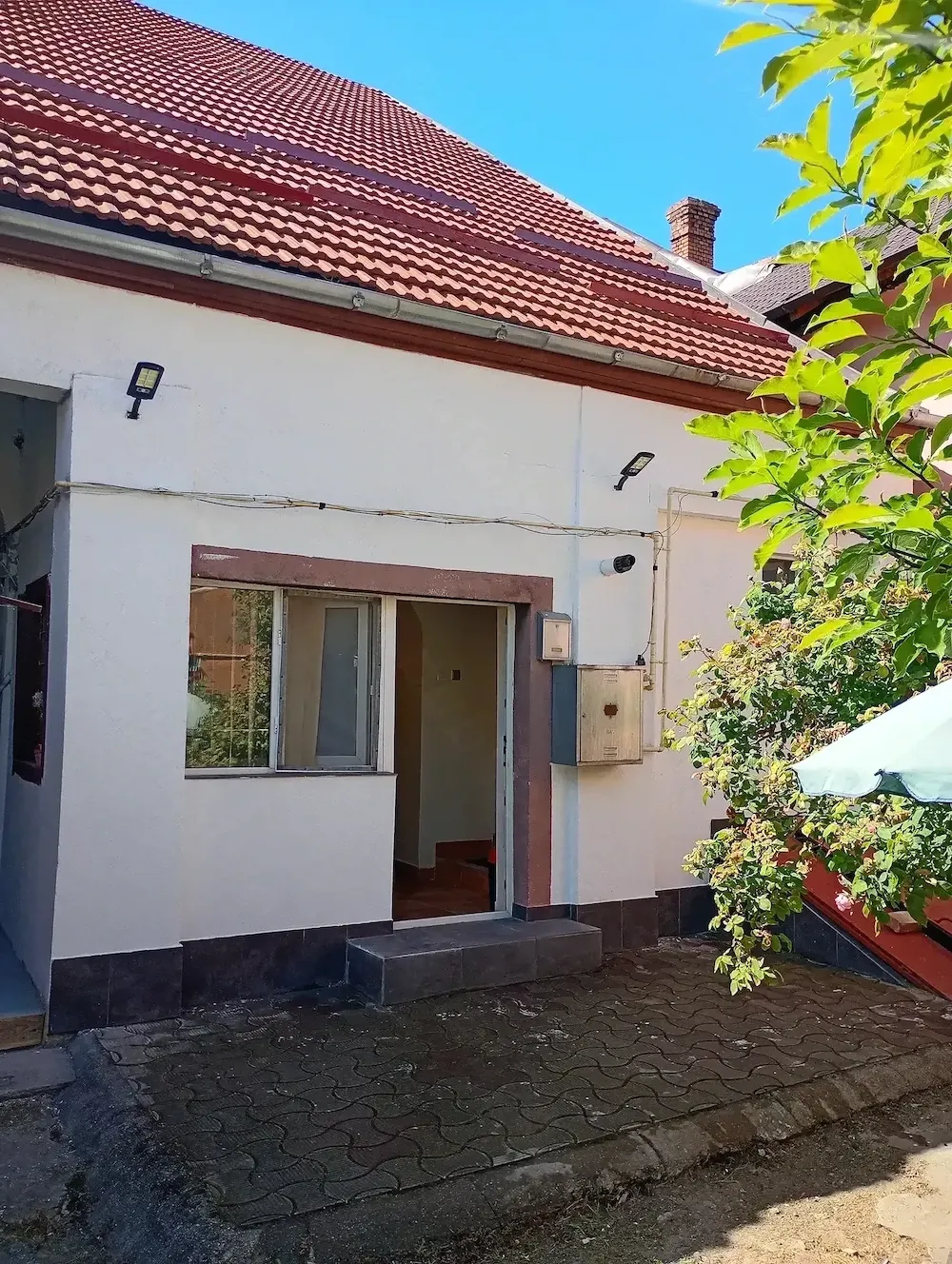 Se Vinde un Apartament la Curte Proprietar persoana fizica
