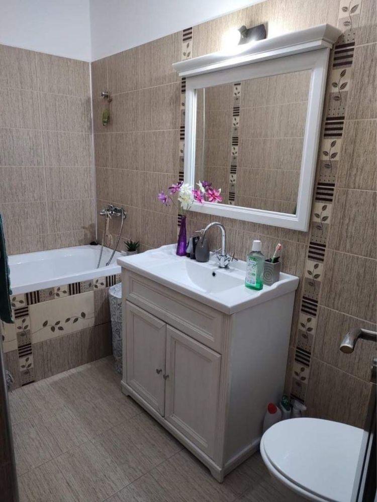PF vand Apartament Floresti