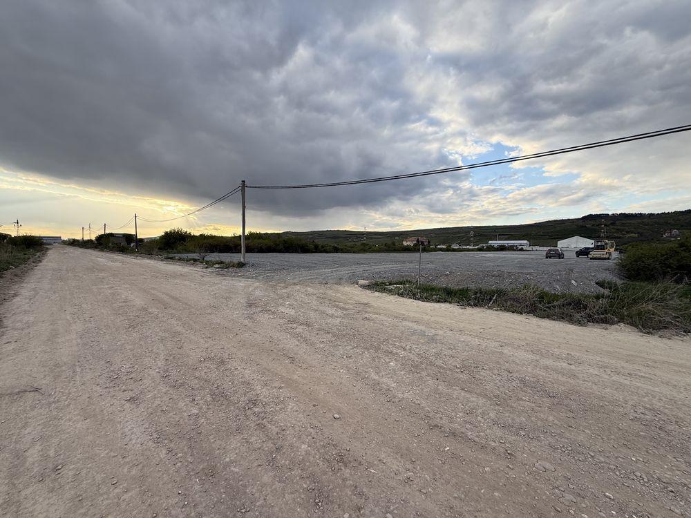 Inchiriez teren din balast in zona Emerson, Bulevardul Muncii.