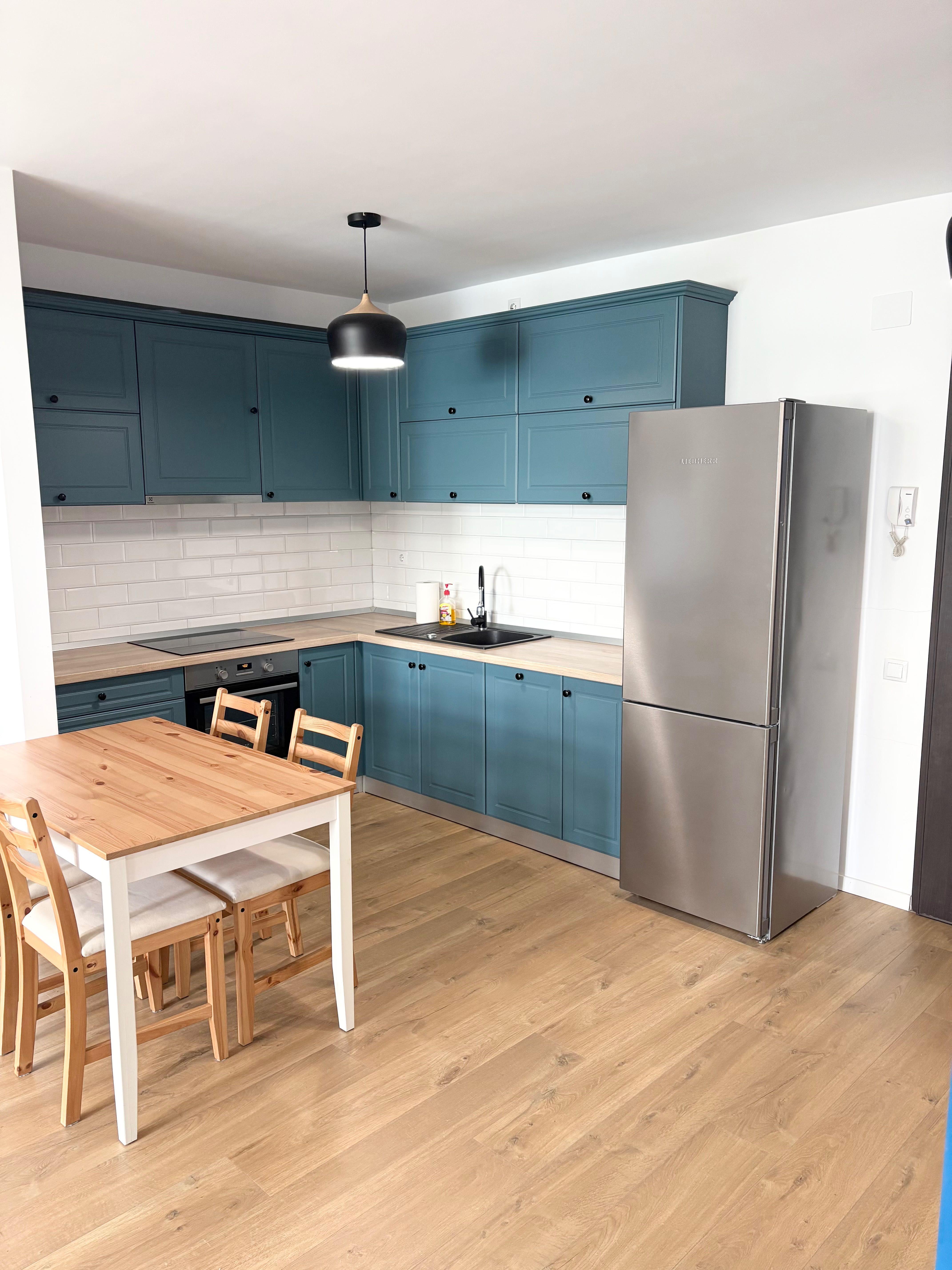 PF închiriez apartament 2 camere | Complex Luminia | Cartier Europa | Etaj 1 | Parcare subterană