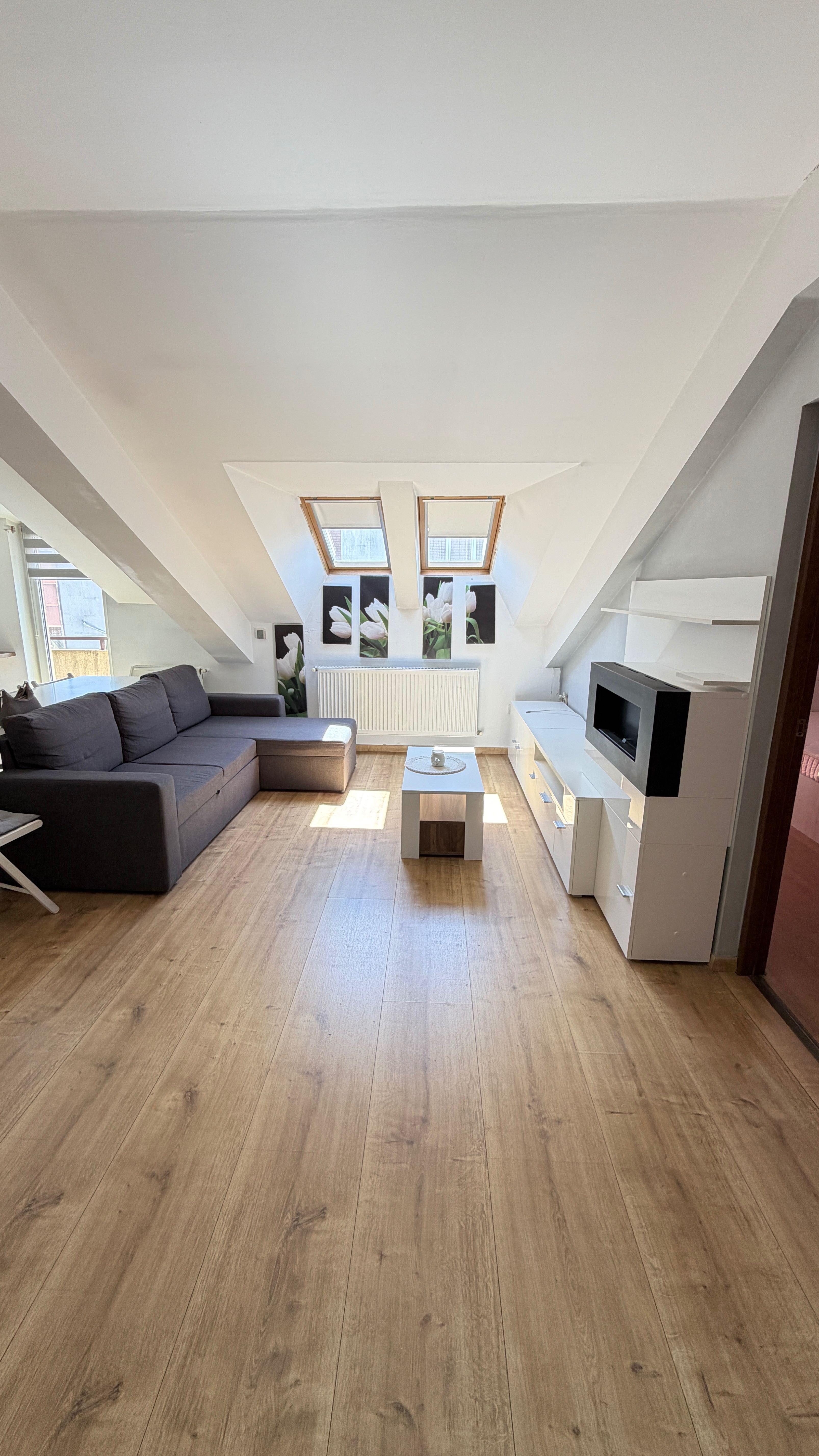 Apartament 2 camere | Bună Ziua | Etaj 3 | Pod 20mp | Parcare | 550€/lună - imagine 1