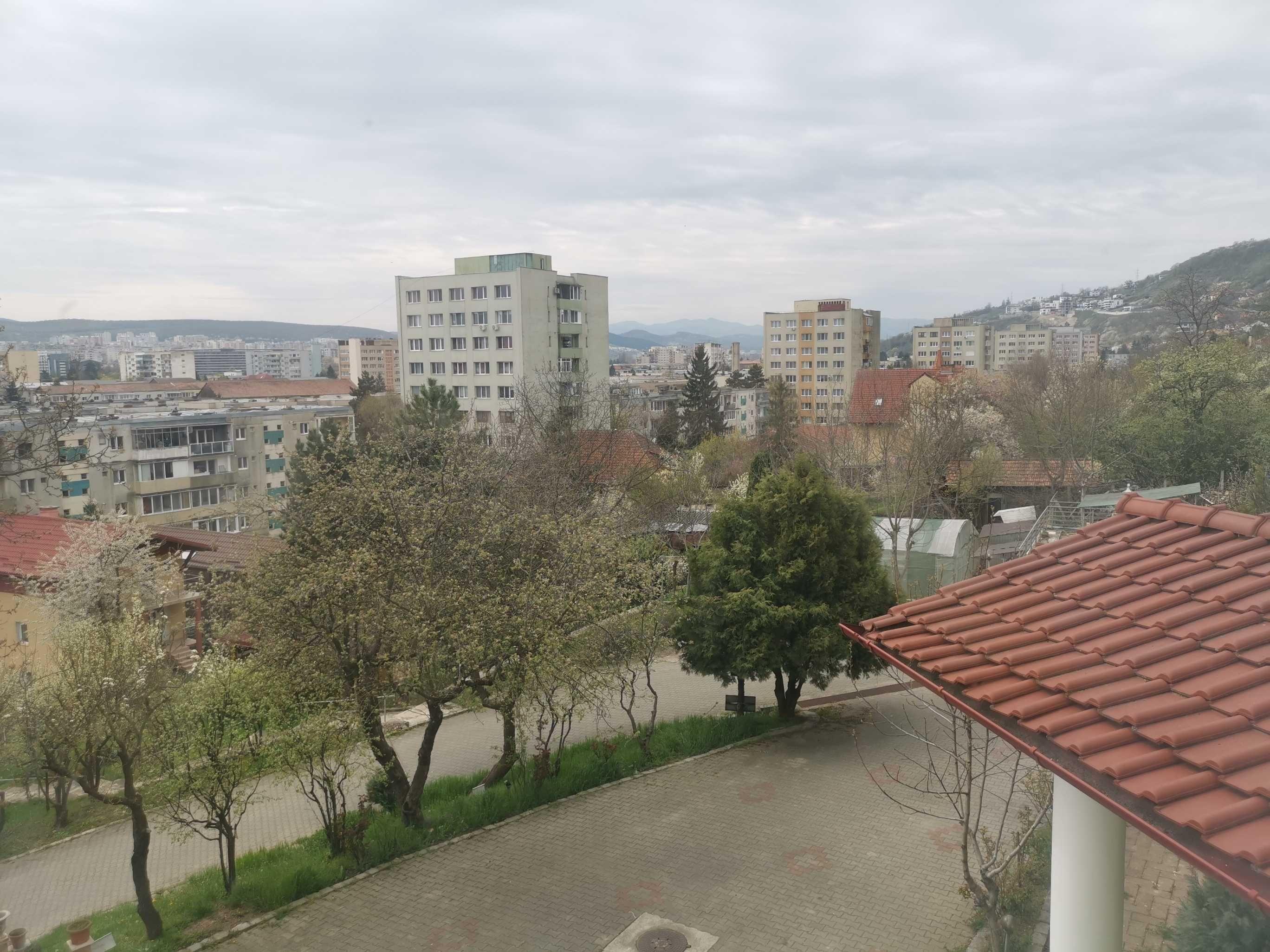 Apartament mare luminos si spatios in Gradina de vis in Grigorescu - imagine 1