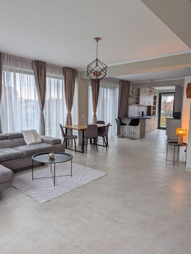 Penthouse de inchiriat