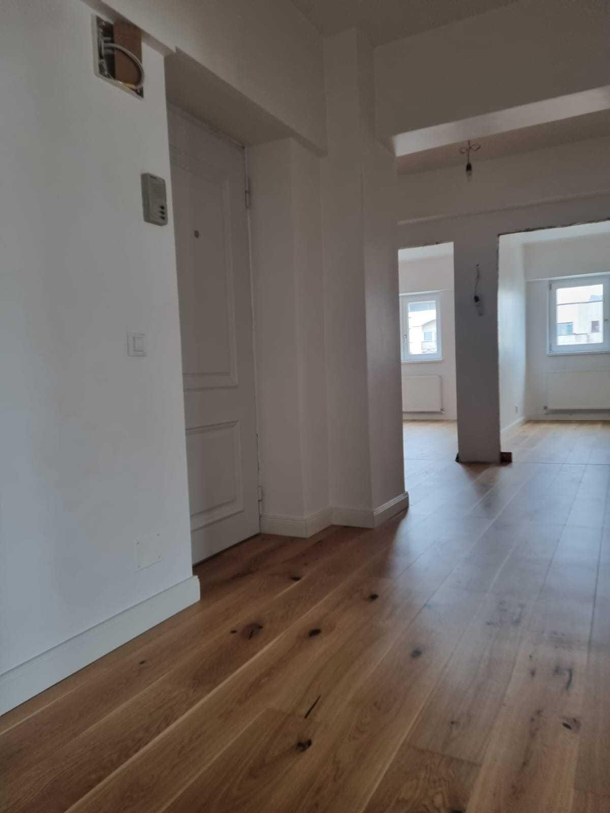 Apartament 3 camere, Ultracentral - imagine 1