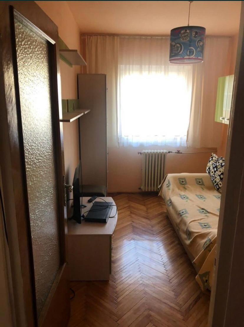 Apartament PB 55 mp util Rogerius strada  Sovata Oradea - imagine 1