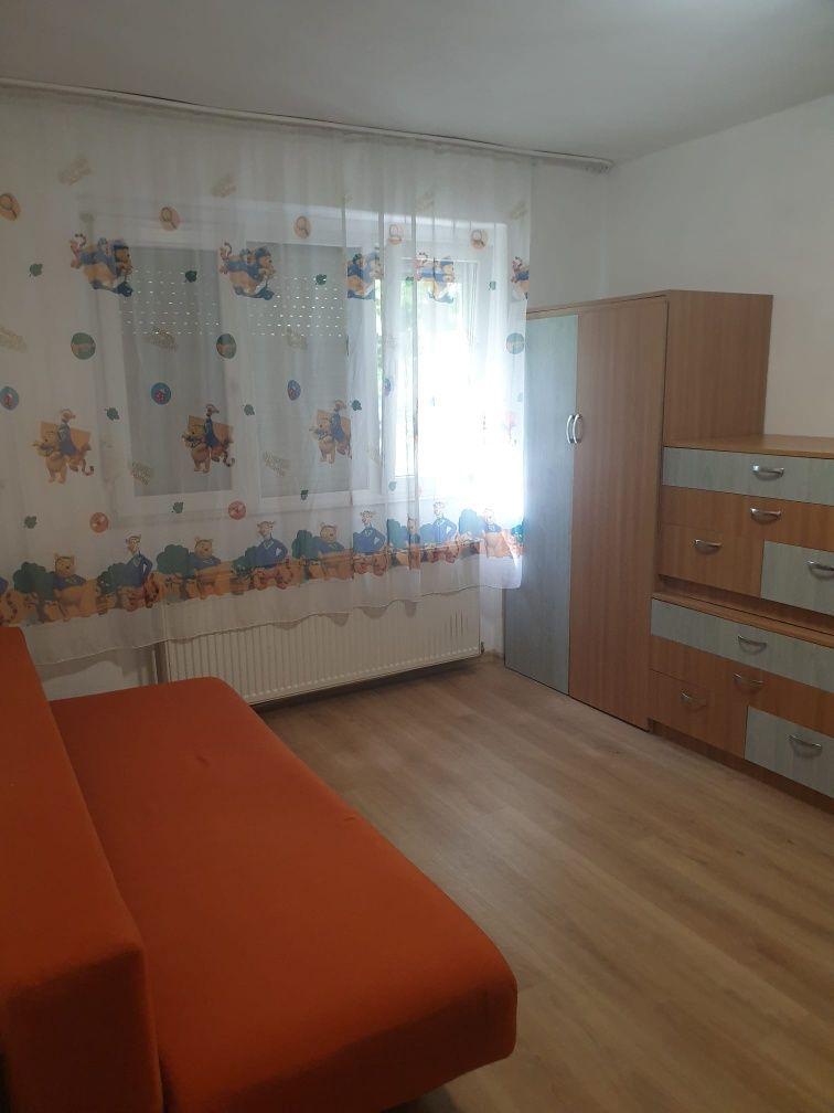 Chirie apartament 2 camere