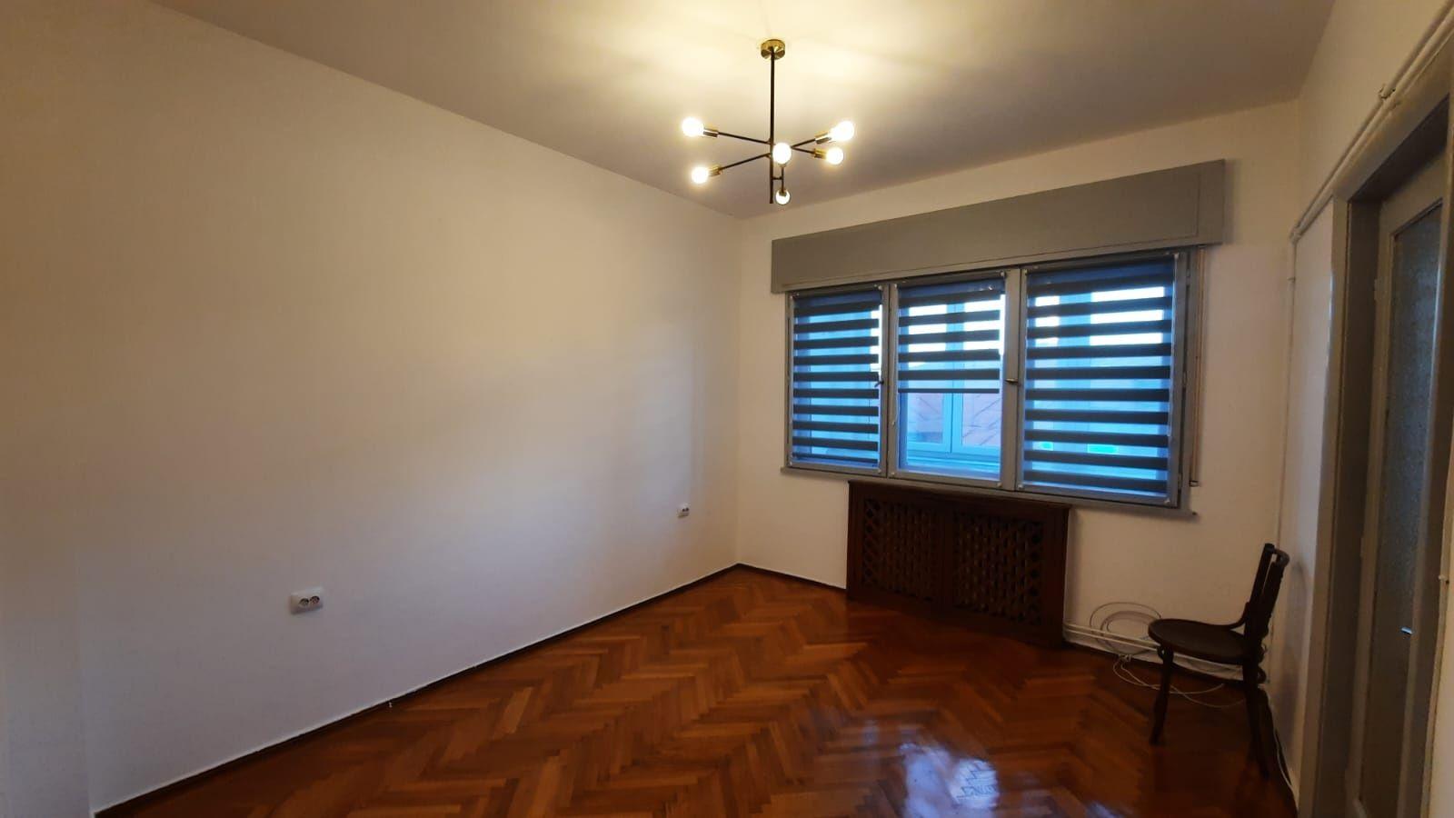 Proprietar, Inchiriez 4 camere Calea Victoriei, Piata Amzei - imagine 1