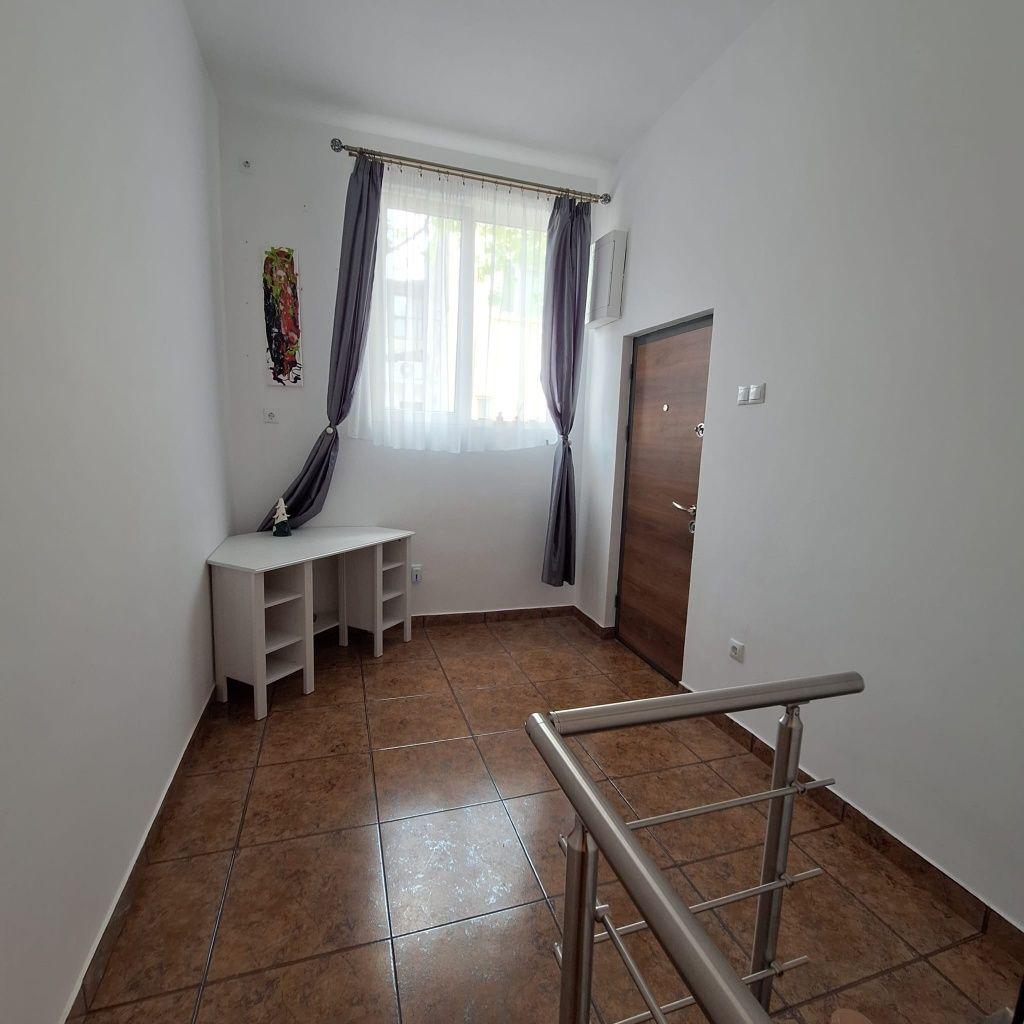 spațiu de închiriat