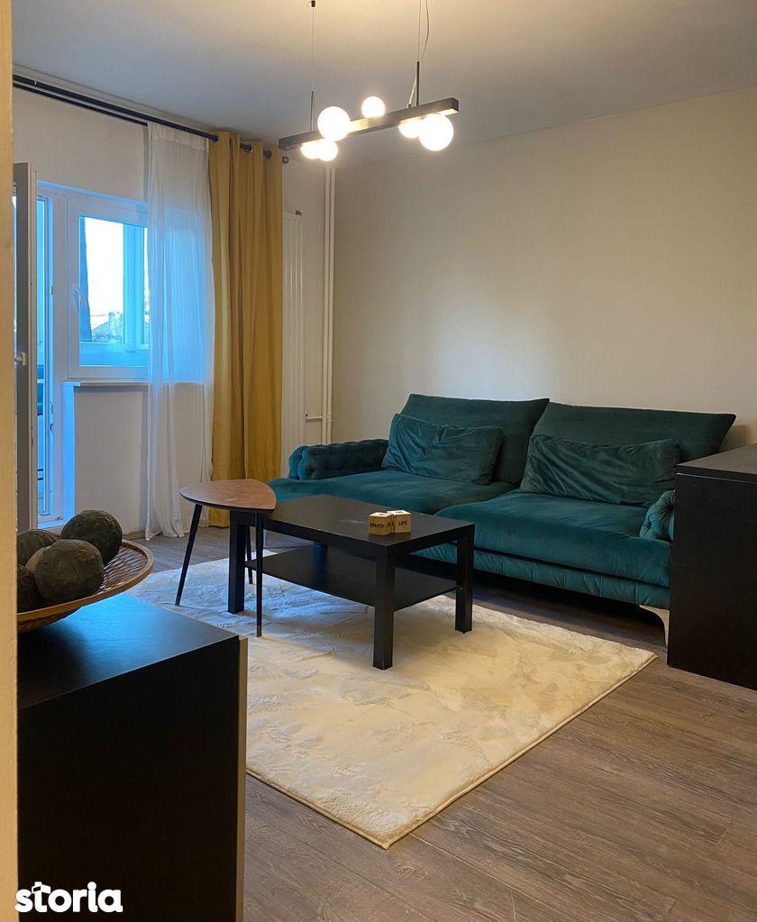 Vitan Mall | 2 Camere | Etaj 1 | Balcon | Decomandat - imagine 1