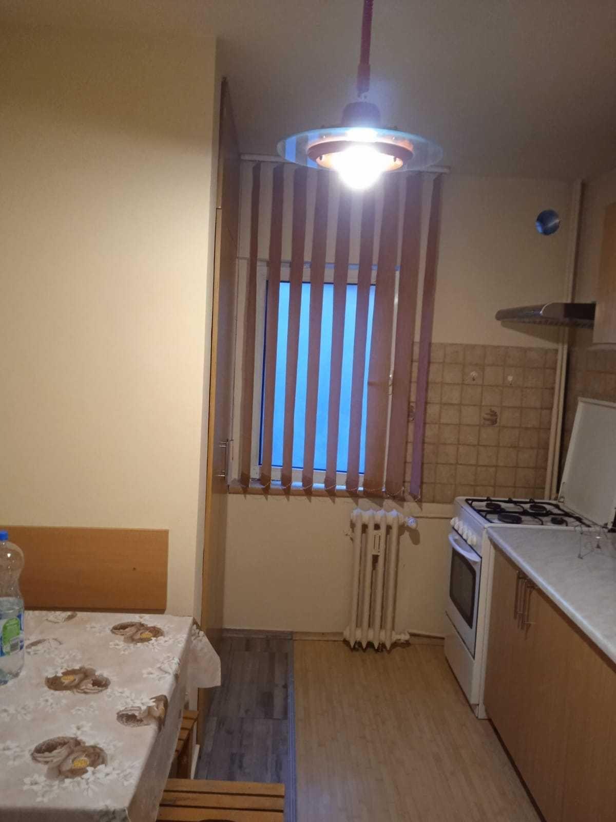 Apartament 2 camere in chirie