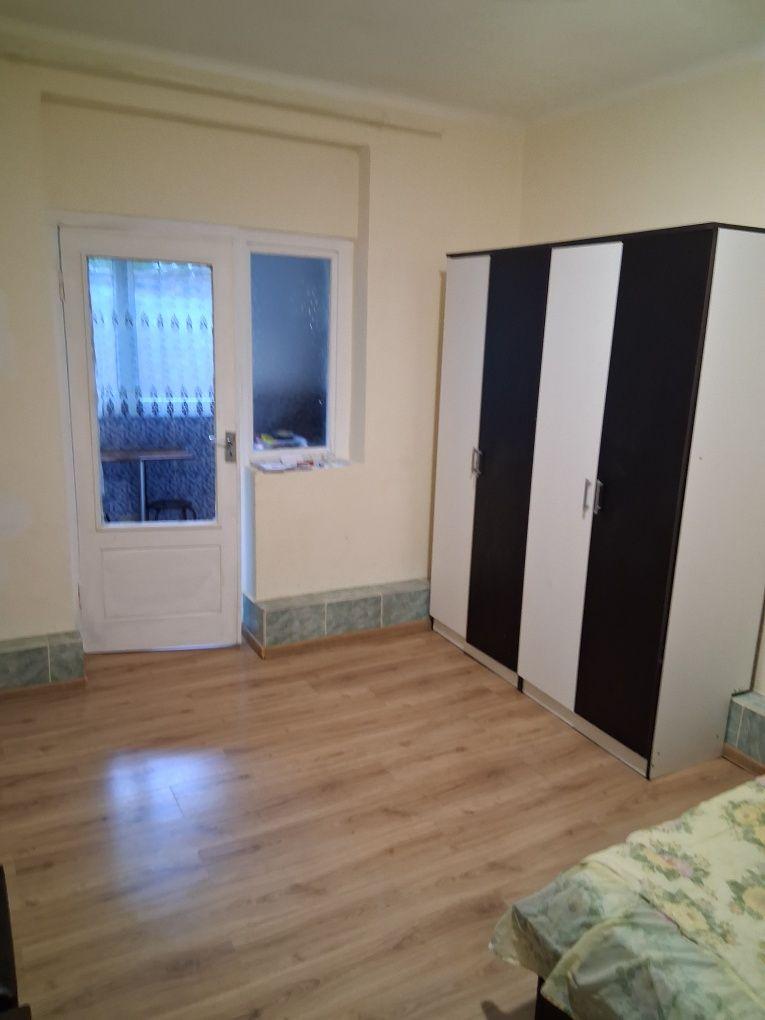Închiriez garsoniera Piatra Neamț
