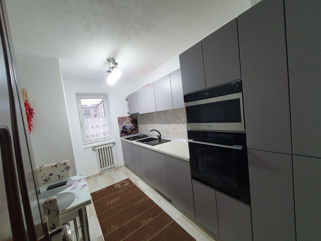 Apartament 4 camere, Et.2, Imparatul Traian