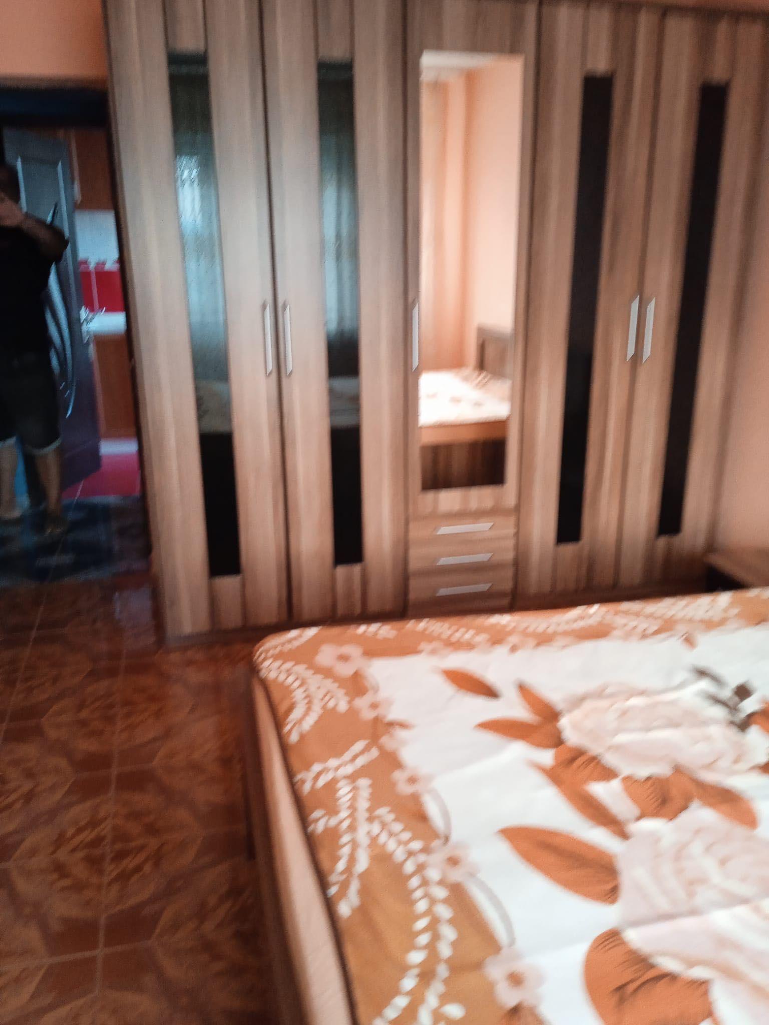 Apartament 2 camere 9 mai - imagine 1