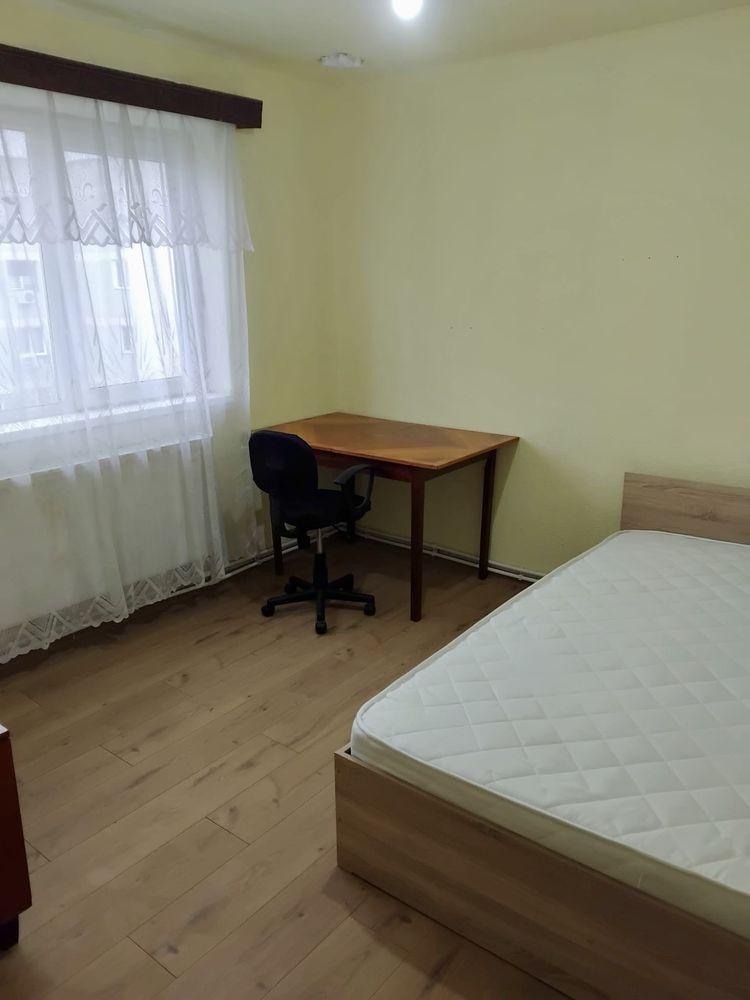 Inchiriez apartament cu 2 camere