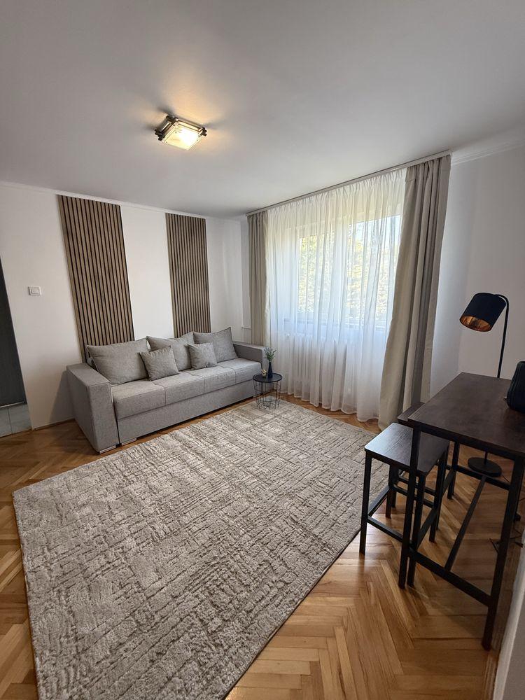 Inchiriez apartament 2 camere Gheorgheni str.Alverna