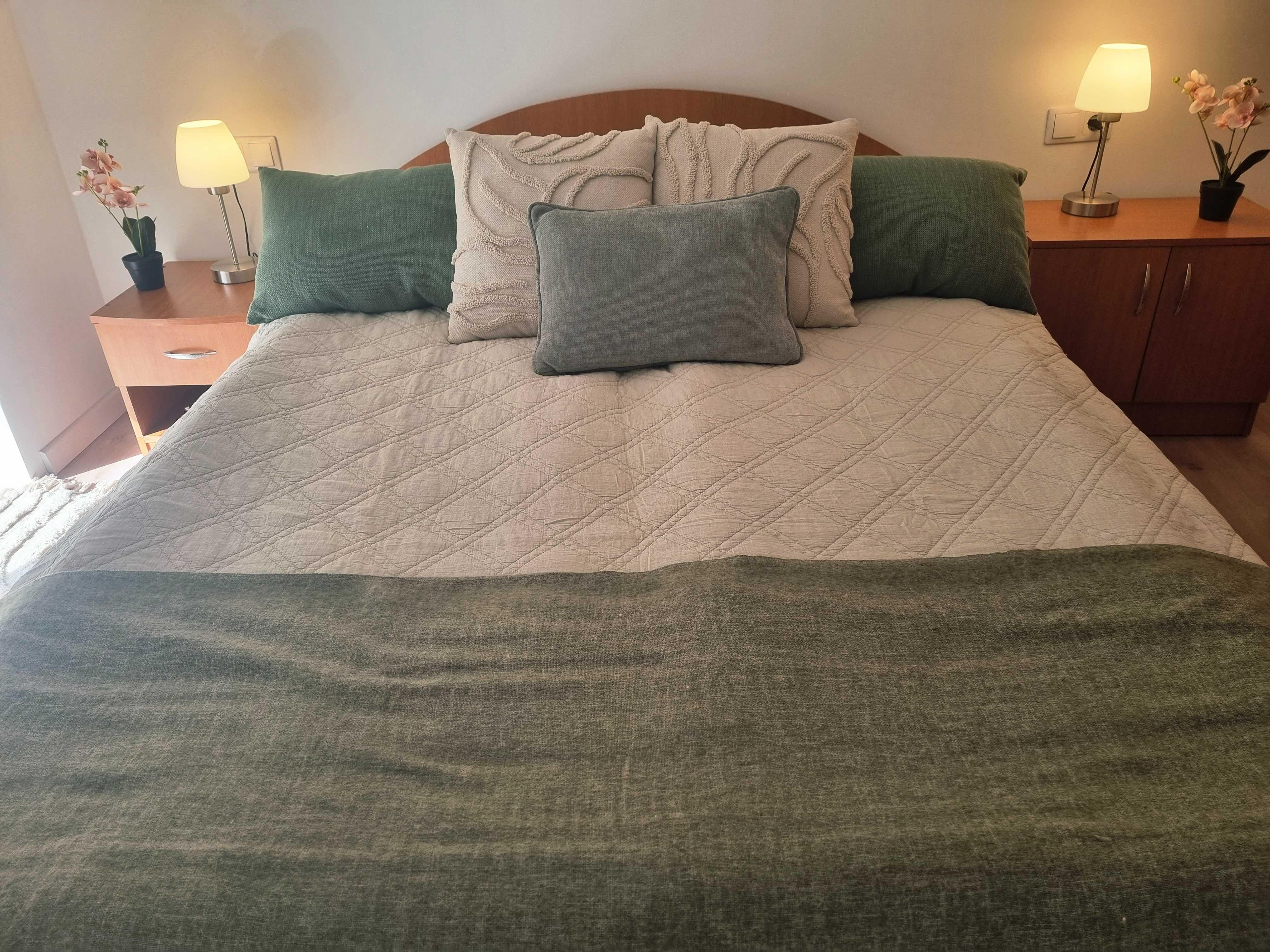Apartament cu doua dormitoare si living la 2 minute de Piata Unirii - imagine 1