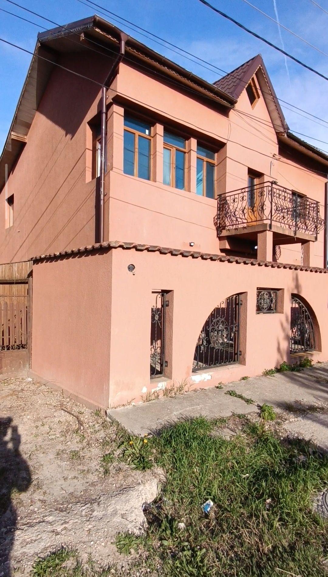 Proprietar - Casă de vânzare la 43 km de București - Conțești Dâmbovița