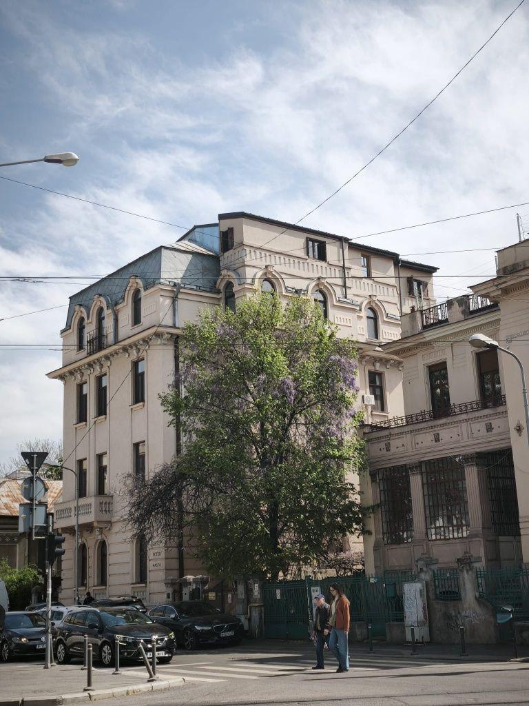 De închiriat  -Penthouse -Mansardă premium cu terasă -142m /Bld.Dacia-Icoanei 
Confort Termic Premium