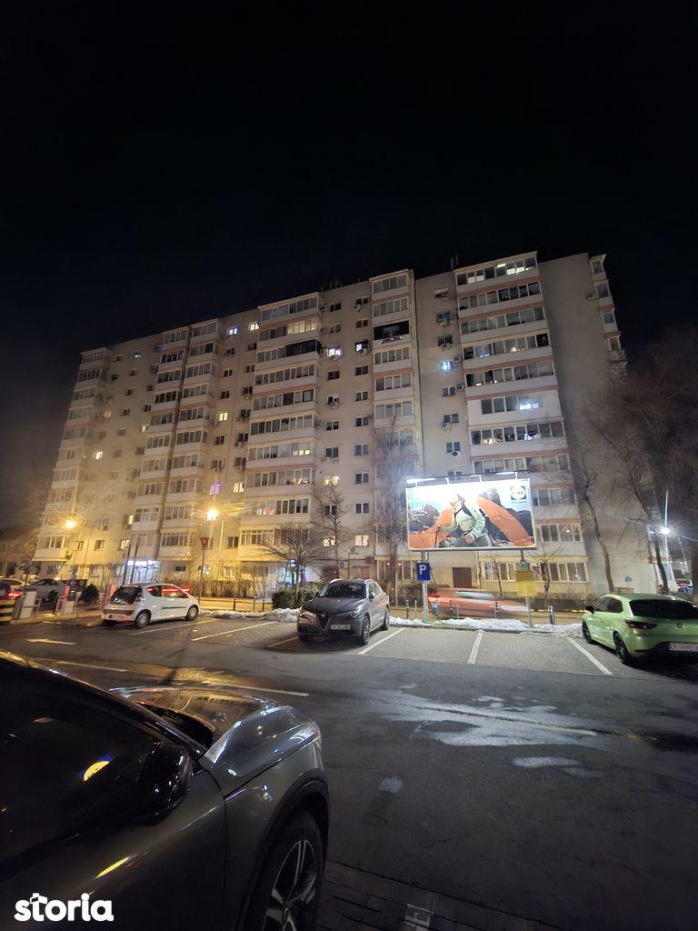 Particular-Vand apartament Lacul Tei,3 camere decomandat,2 bai