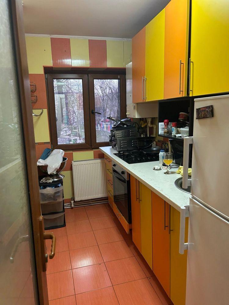 De vanzare Aparatament cu 3 camere