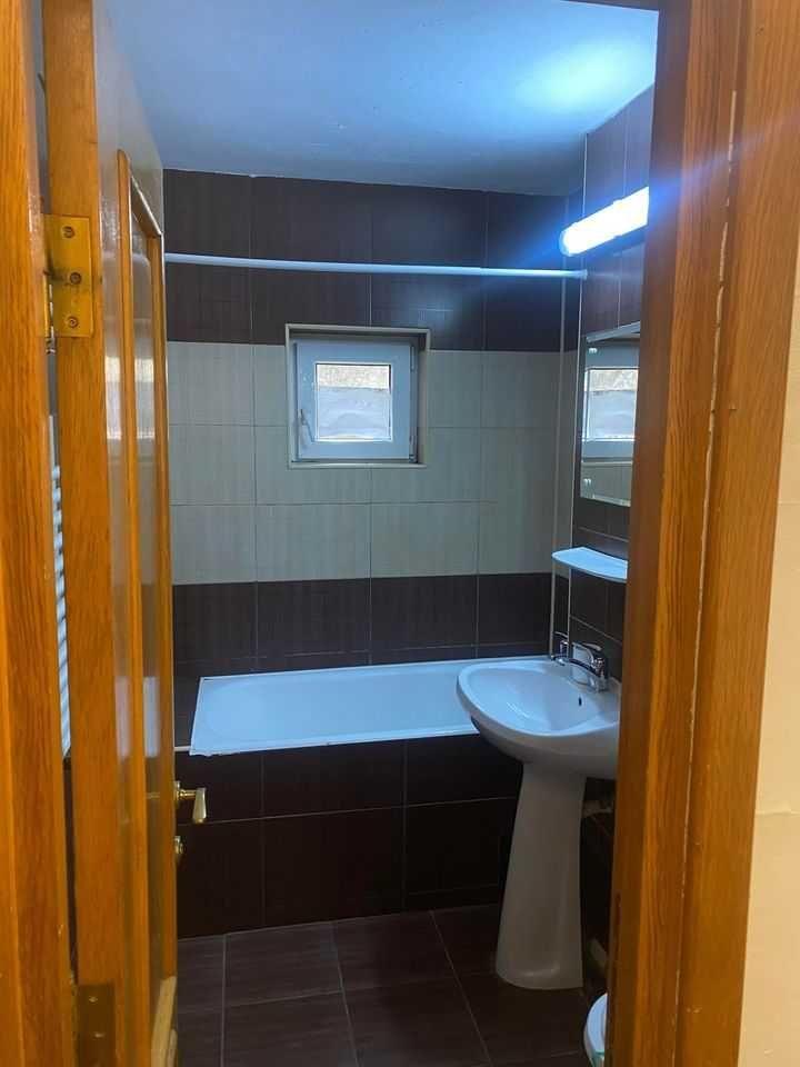 Inchiriere Apartament 2 camere, Lujerului Militari, decomandat, 57mp
