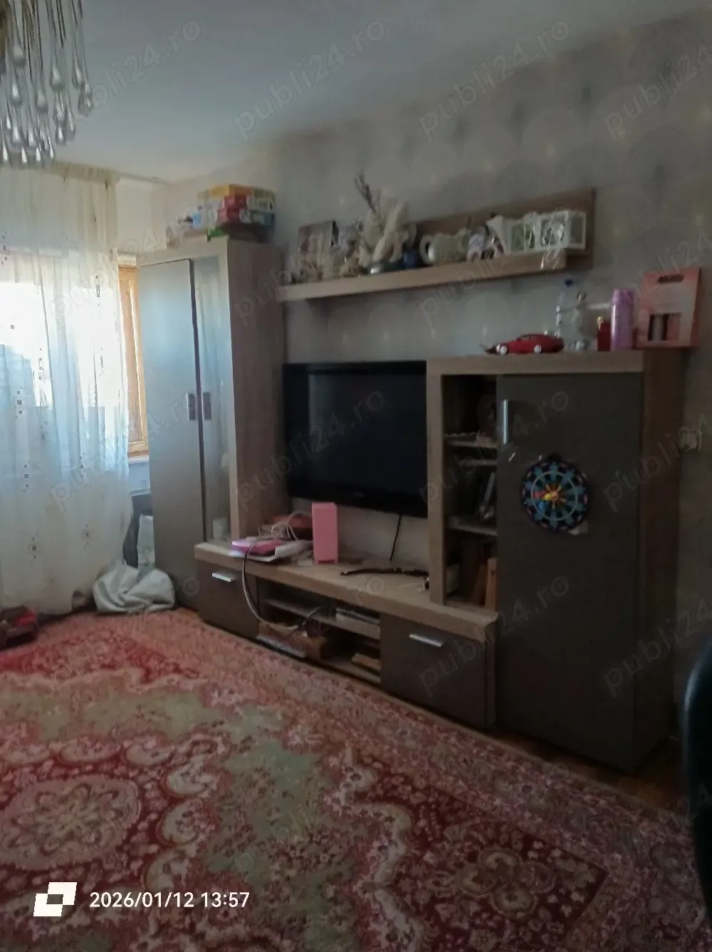 Închiriez apartent  3 camere Craiova central - imagine 1